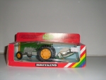 Traktor mit Pflug